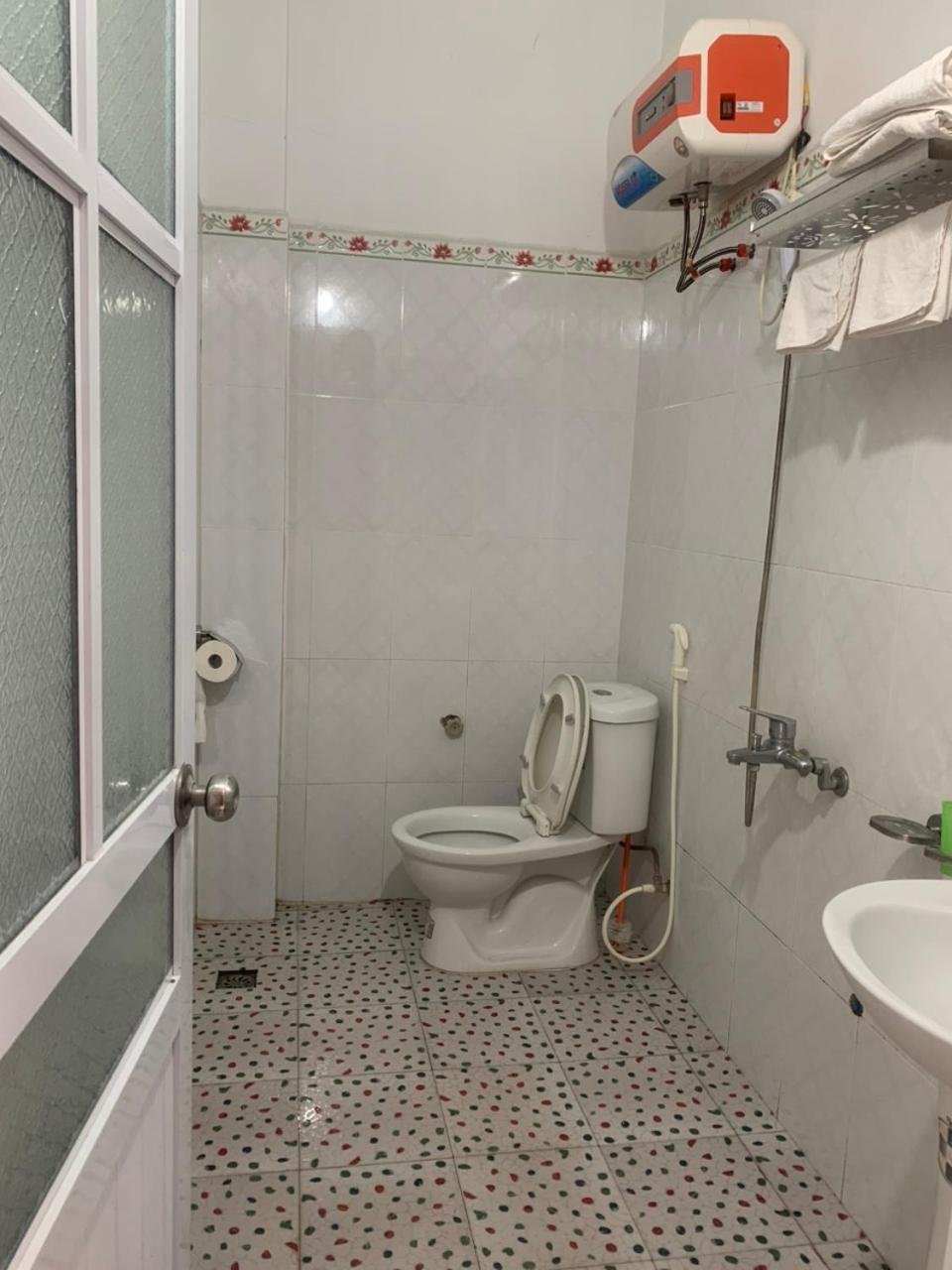 Viet Hoang Hotel Bao Lac Exterior photo