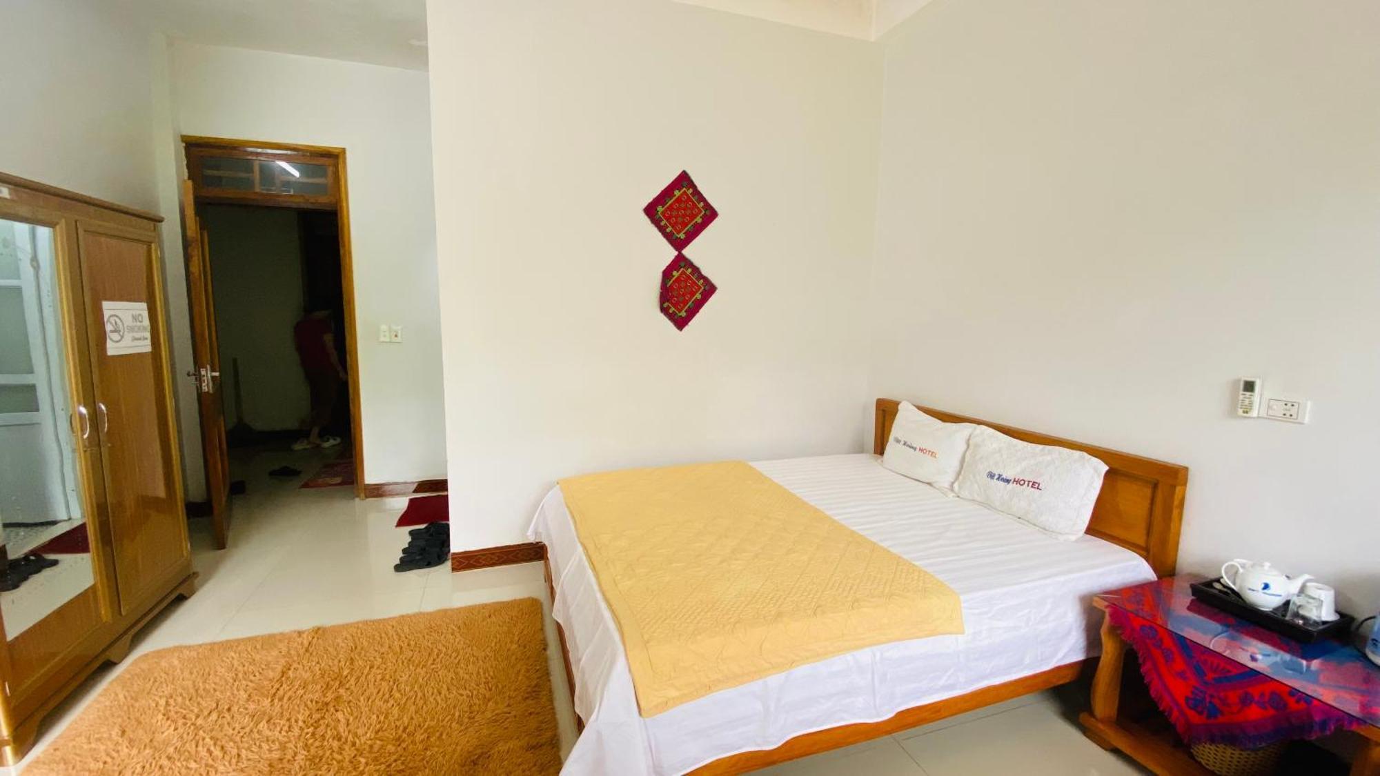 Viet Hoang Hotel Bao Lac Exterior photo